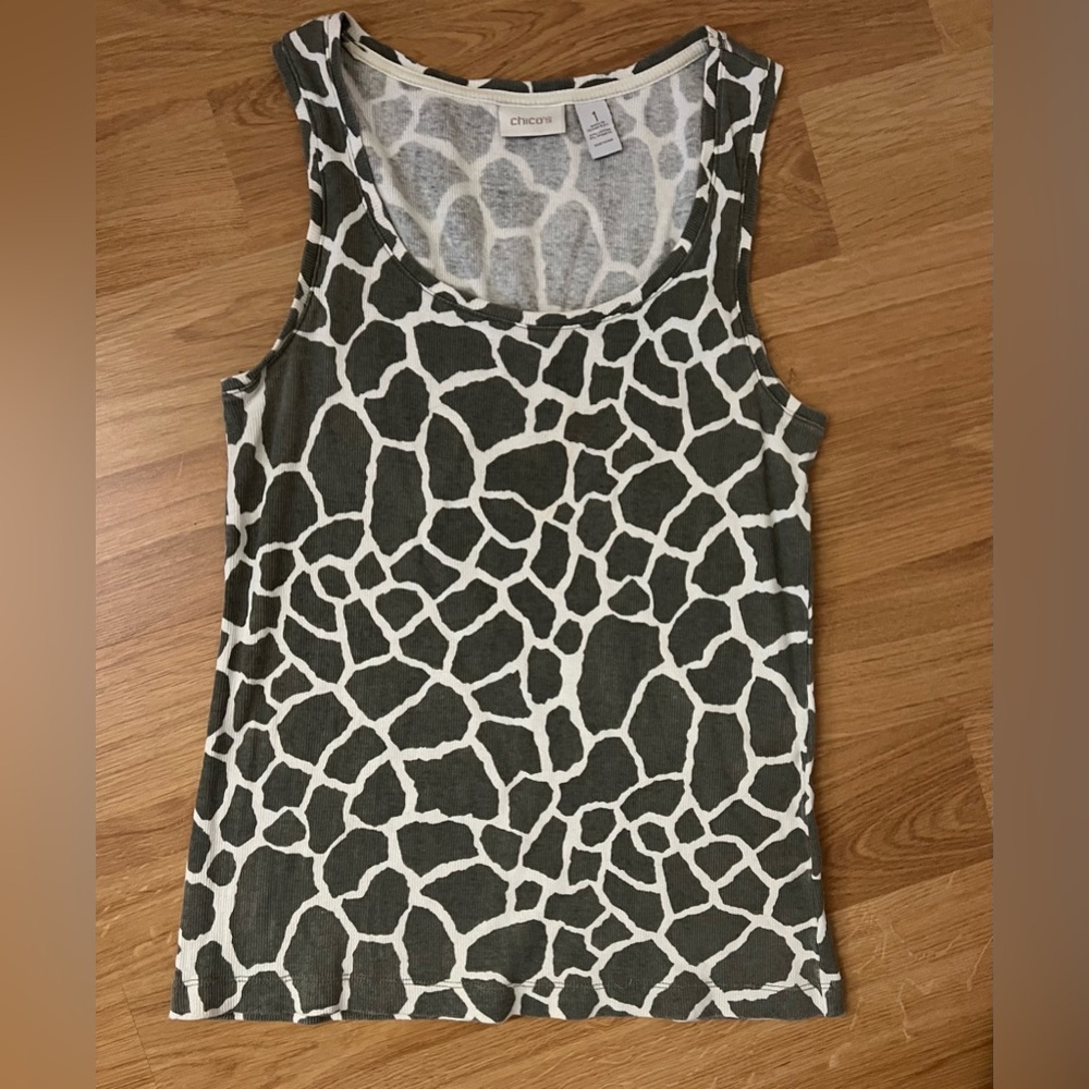 Chico’s Gray Giraffe Tank Top